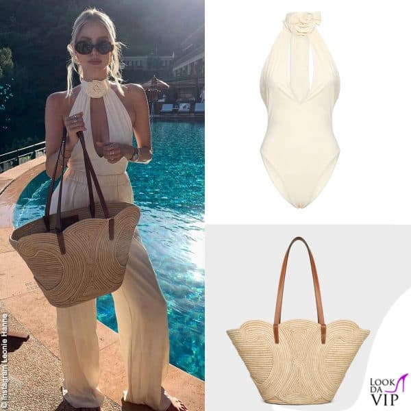 In piscina Leonie indossa body Magda Butrym, pantaloni Bazilika e borsa Celine 