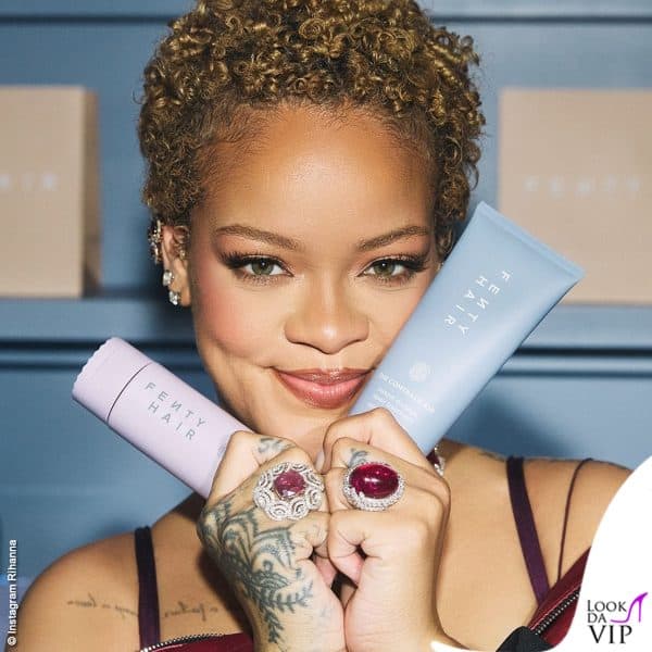 Rihanna presenta i prodotti Fenty Hair