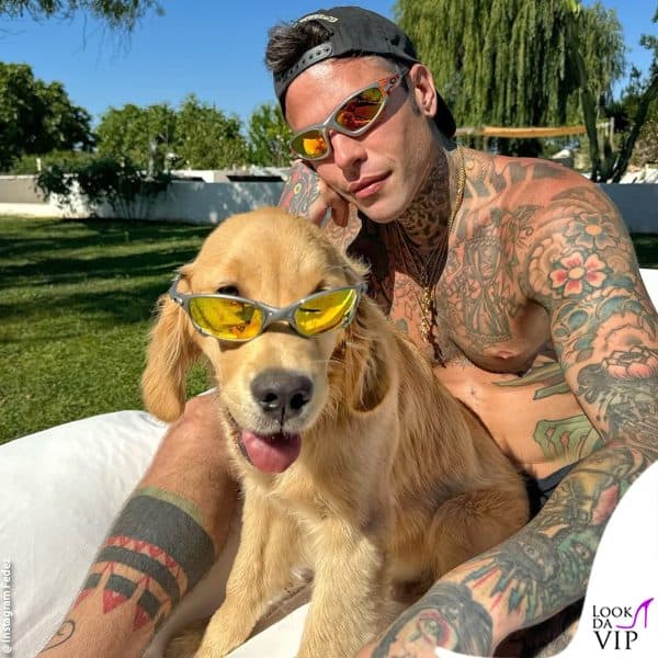 Fedez con il cane Silvio 