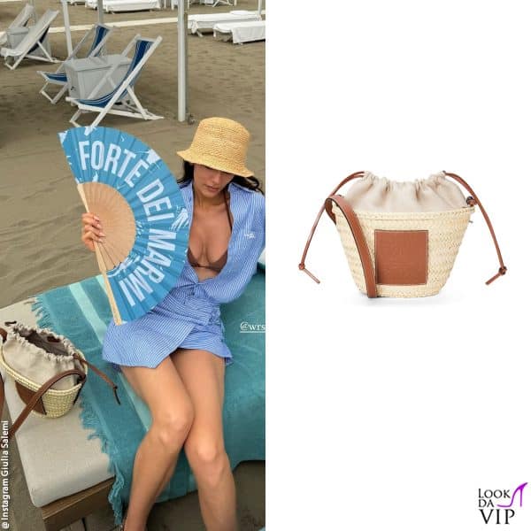 Giulia Salemi con una straw bag Loewe