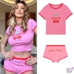 I look di Sabrina Salerno su Instagram