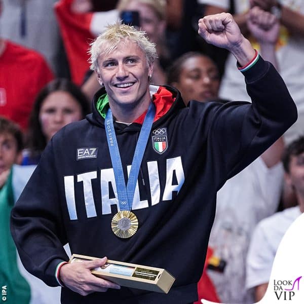 Nicolò Martinenghi: oro al collo... e nei capelli 