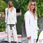 Venezia 81, i look della star per l'arrivo in barca