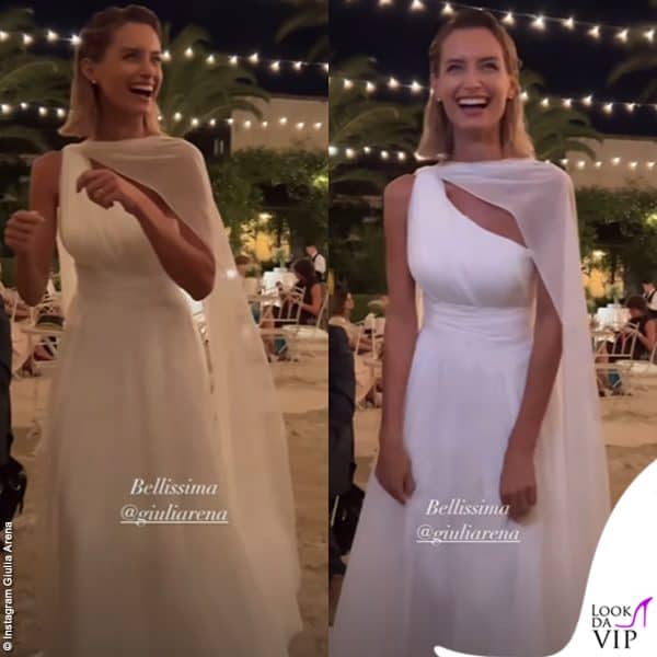 Per il party ha optato per un abito monospalla con mantello impalpabile sempre Atelier Emé