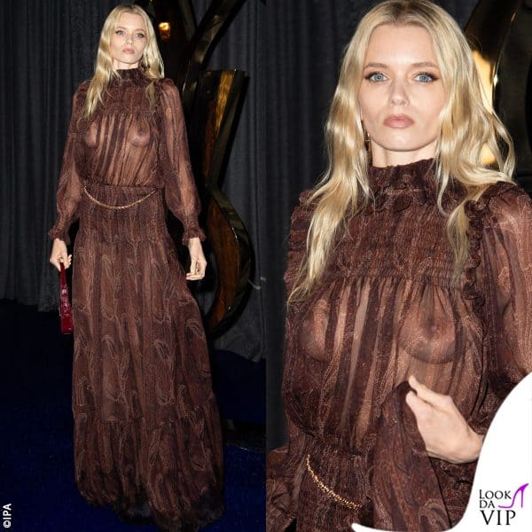 la top Abbey Lee Kershaw è gipsy 