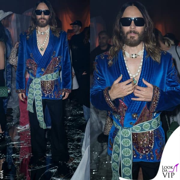 Jared Leto nel velluto blu con ricami 