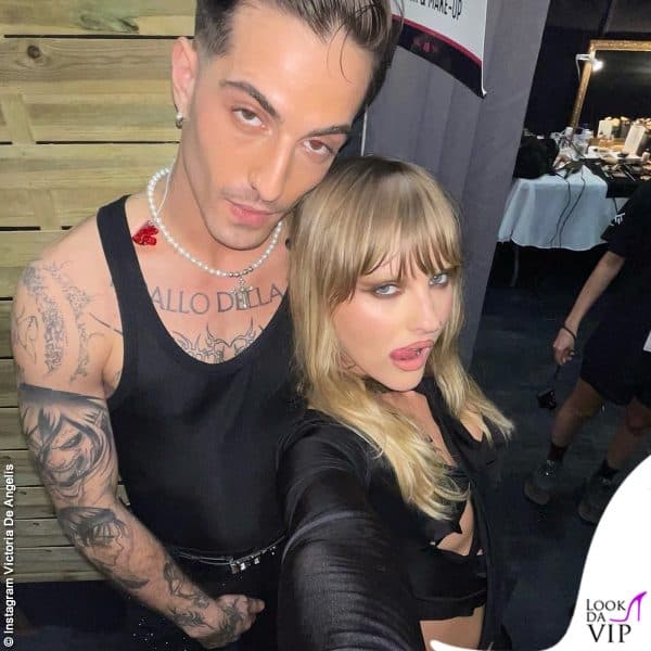 Victoria De Angelis con Damiano David: entrambi stanno percorrendo strade da solisti