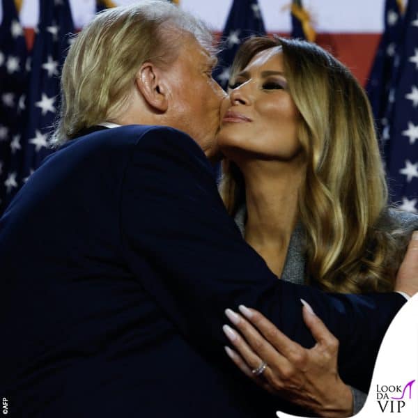 scatta anche un bacio sulla guancia 