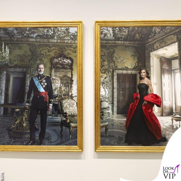 i nuovi ritratti di re Felipe e della regina Letizia di Spagna