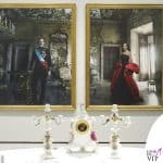 i ritratti di re Felipe e della regina Letizia di Spagna, in Balenciaga