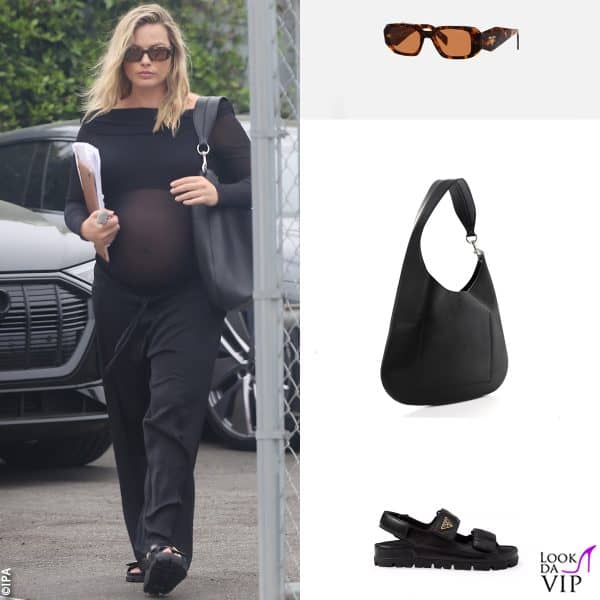 Margot Robbie a spasso con borsa Phoebe Philo e occhiali Prada (come i sandali) 