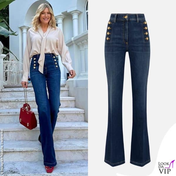 Per Natasha Stefanenko jeans Elisabetta Franchi (camicia Nara, scarpe Fratelli Rossett,i borsa Rodo Firenze)