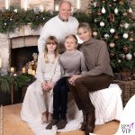 la cartolina di natale dei reali di monaco: Alberto e Charlene posano con i figli Jacques e Gabriella 