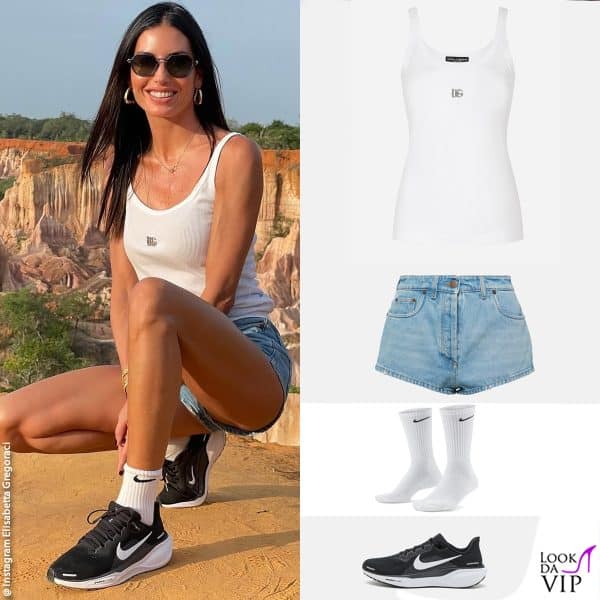 canotta Dolce&Gabbana, shorts Prada, sneakers e calze Nike 