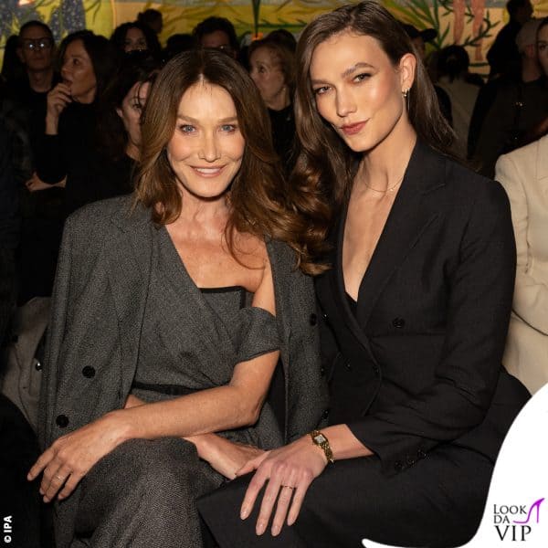 in prima fila con Karlie Kloss