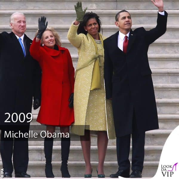 Michelle Obama con un outfit Isabel Toledo e guanti J. Crew 