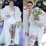 I look dei cantanti sul green carpet di sanremo 2025