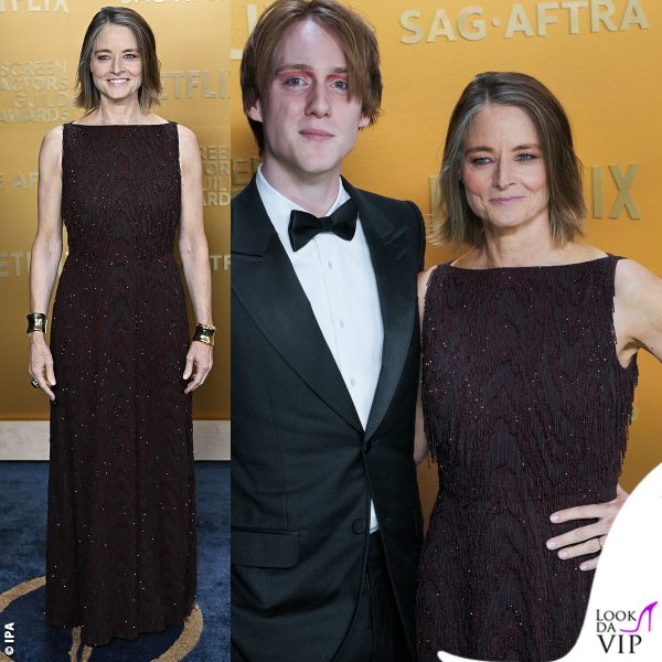 Jodie Foster con il figlio Charlie: entrambi indossano Gucci 