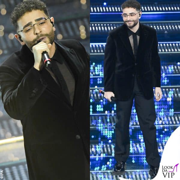 Rocco Hunt ha optato per una camicia trasparente (outfit Neil Barrett) 