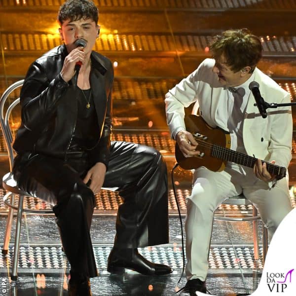 total leather per il duetto con Goran Bregovic 