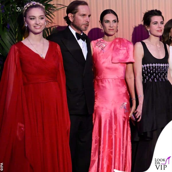 Beatrice Borromeo in posa con Andrea Casiraghi, Tatiana Santo Domingo e Charlotte Casiraghi 