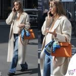 Benedetta Parodi passeggia per Milano con la borsa Hermes 