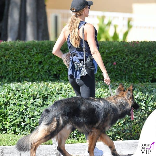 total black per Gisele 