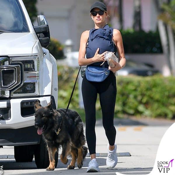 Gisele Bundchen a passeggio per Miami