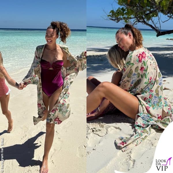 la Blasi sulla spiaggia con la figlia Isabel 