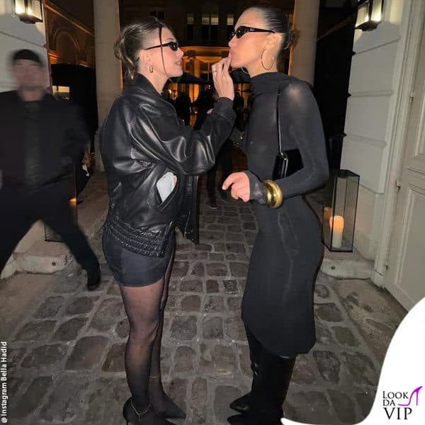 con lei c'era anche l'amica e collega Hailey Bieber