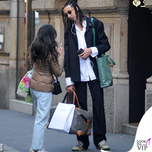 le chiacchiere con una fan 
