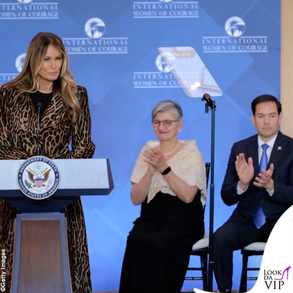 la first lady durante il suo discorso 