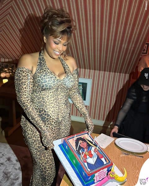 La torta con "Sailor" Lizzo