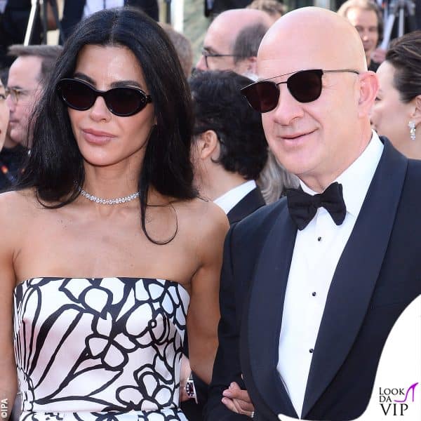 Lauren Sanchez e Jeff Bezos sul red carpet  con gli occhiali da sole 