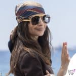 Emily Ratajkowski a Cannes per uno shooting con Gucci