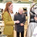 Kate Middleton tailleur Victoria Beckham for Queen Elizabeth II Award for British Design