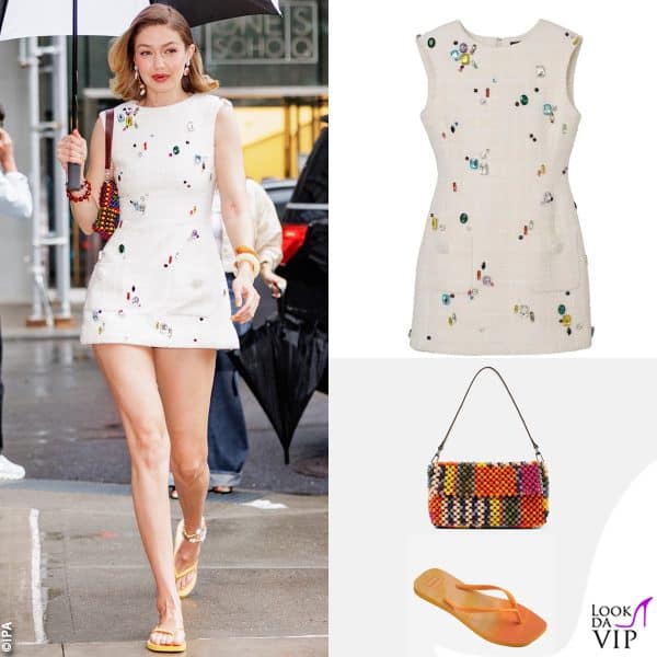 abito Marc Jacobs, borsa Staud, infradito Havaianas 