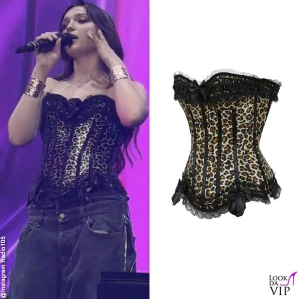 bustino animalier e jeans neri per Sarah 
