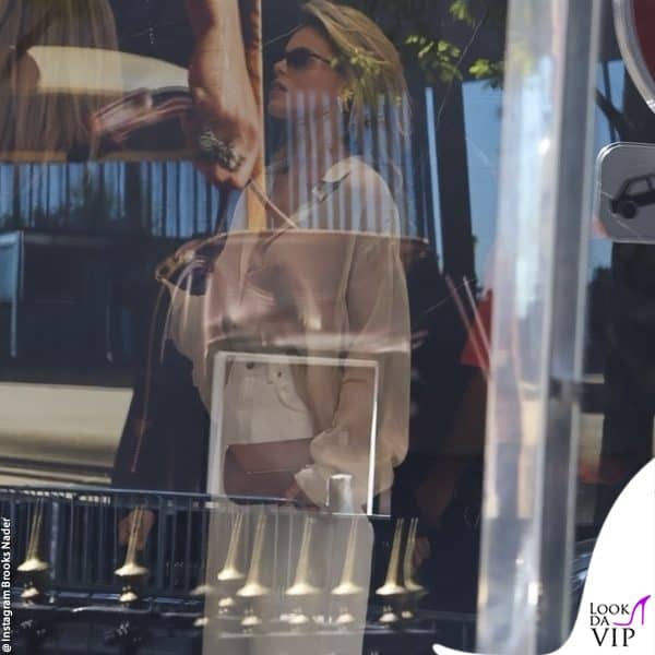 Brooks fa shopping da Saint Laurent a Parigi 