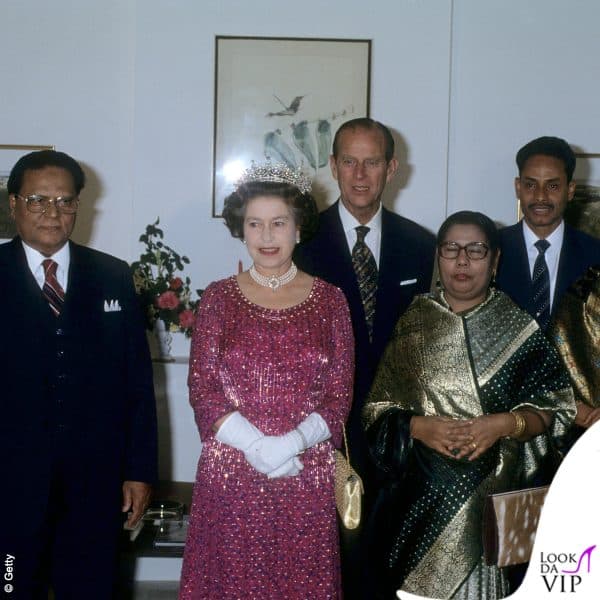 Il gioiello indossato da Elisabetta nel 1983 in occasione di un viaggio in Bangladesh