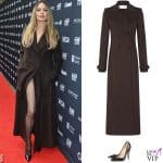 Angelina Jolie al Festival di San Sebastian nel velluto nero