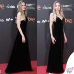 Angelina Jolie al Festival di San Sebastian nel velluto nero