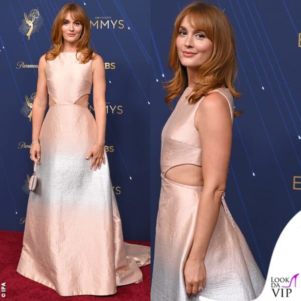 Leighton Meester con un abito Prada e gioielli Jared 