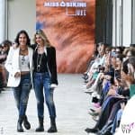 MFW sfilata Miss Bikini SS26 Alessandra e Francesca Piacentini