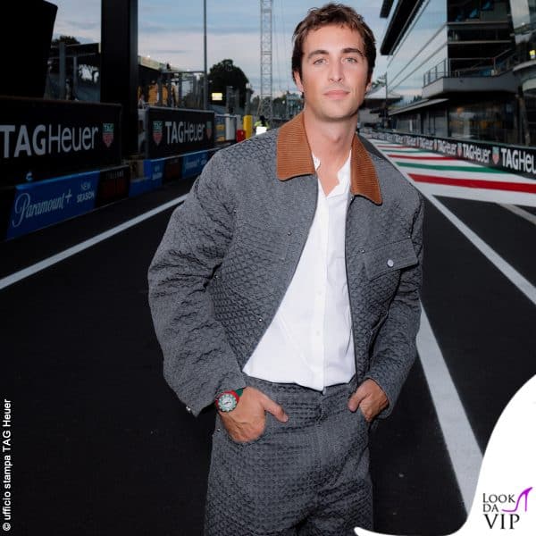 outfit Louis Vuitton e orologio Tag Heuer