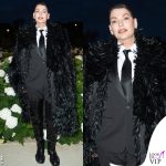 I look delle star alla sfilata saint Laurent durante la Paris fashion week