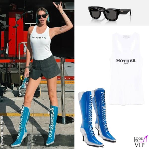 occhiali Ray-Ban, canotta Stella McCartney, stivali Timberland 