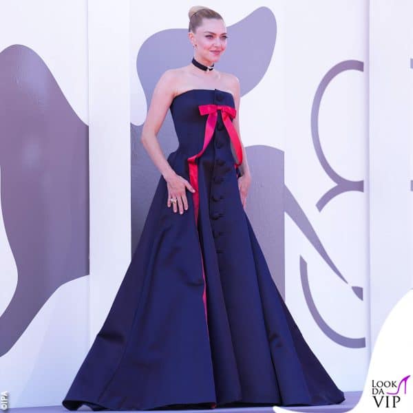 Amanda Seyfried in Prada 