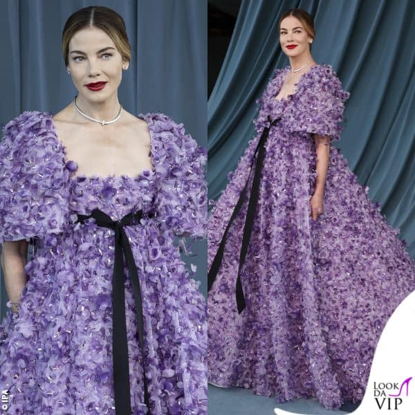 Michelle Monaghan in Carolina Herrera, con gioielli Tiffany & Co. 