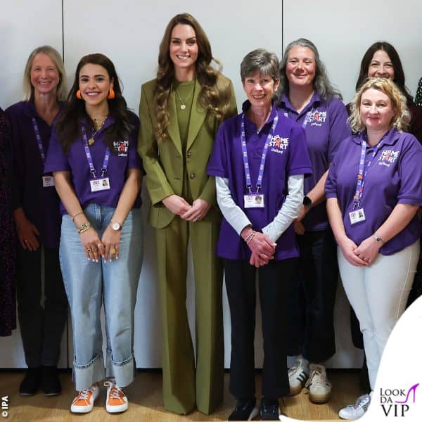 Kate Middleton tra i volontari dell'associazione Home Start 